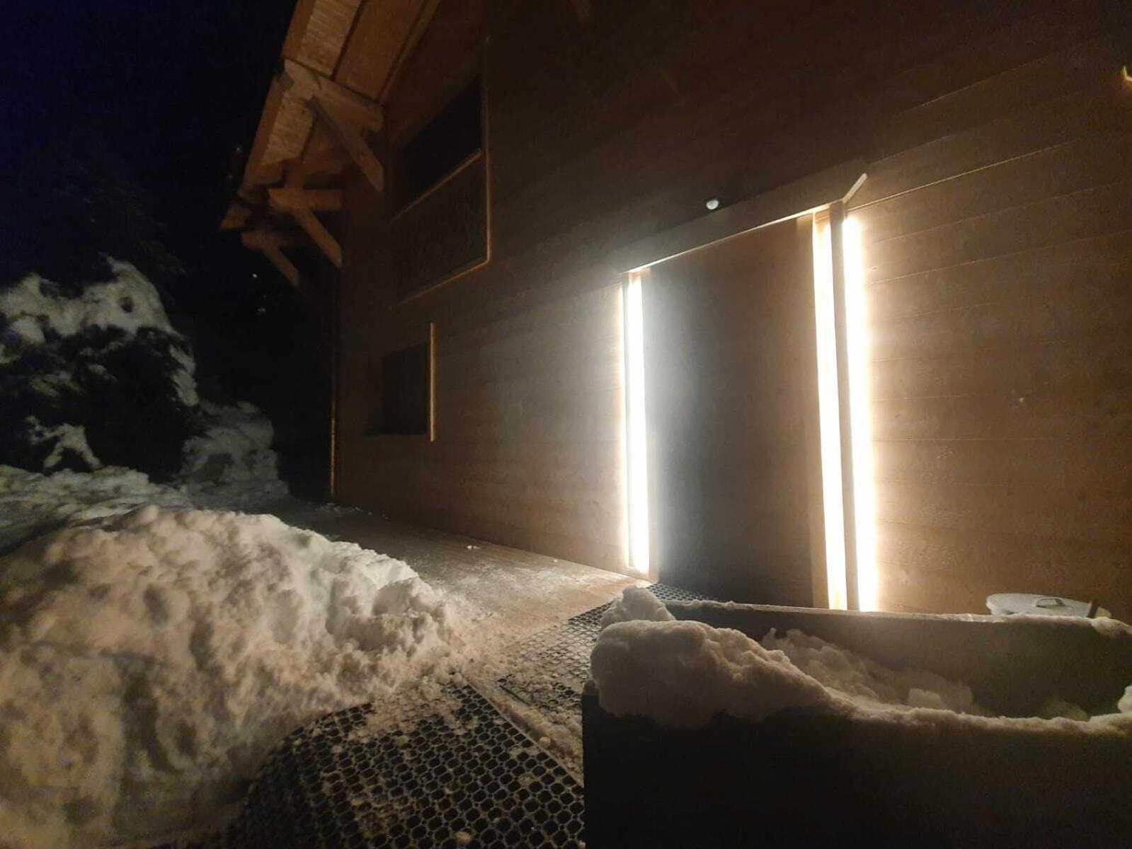 Chalet Delphinette - Spa privatif Morzine Eksteriør bilde